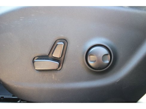 Used 2023 Jeep Cherokee Altitude Lux image 9