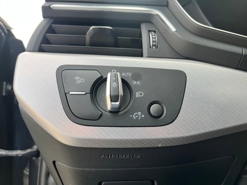 Used 2019 Audi A4 2.0T Premium Plus w/ Premium Plus Package image 41