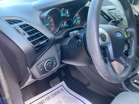 Used 2016 Ford Escape SE w/ SE Cold Weather Package image 17