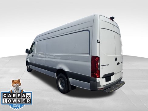 Used 2021 Mercedes-Benz Sprinter 3500 image 26