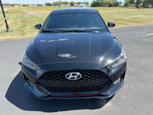 Used 2021 Hyundai Veloster Turbo R-Spec image 2