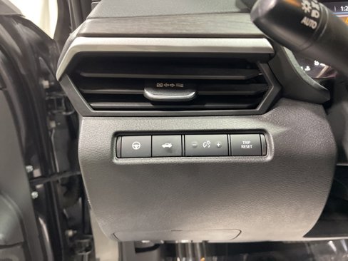 Used 2023 Nissan Altima 2.5 SL image 25