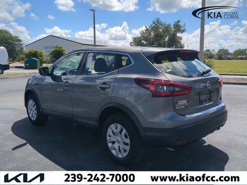 Used 2020 Nissan Rogue Sport S image 7