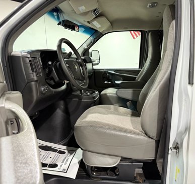 Used 2014 Chevrolet Express 3500 LT w/ LT Preferred Equipment Group image 7