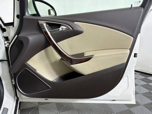 Used 2013 Buick Verano image 12