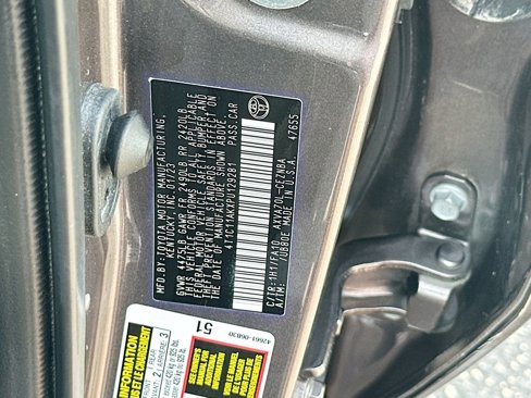 Used 2023 Toyota Camry LE image 30