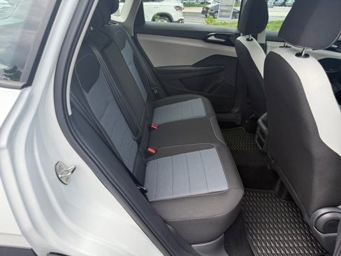 New 2025 Volkswagen Taos S image 29
