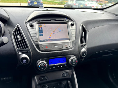 Used 2015 Hyundai Tucson Limited w/ Option Group 03 image 15