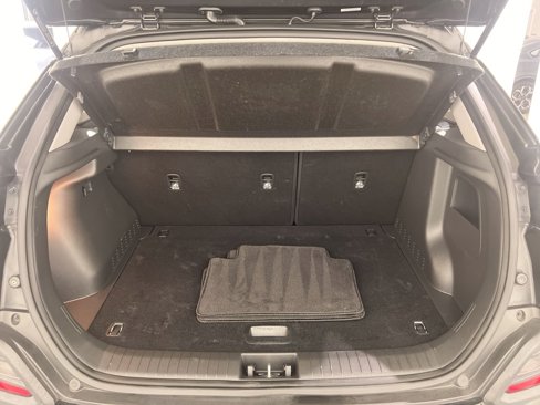 Used 2021 Hyundai Kona SE image 25