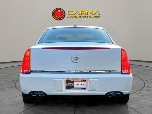 Used 2011 Cadillac DTS Luxury image 8