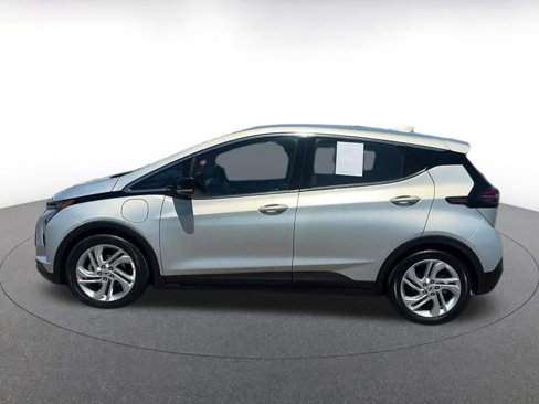 Used 2023 Chevrolet Bolt LT w/ Driver Confidence Package image 8