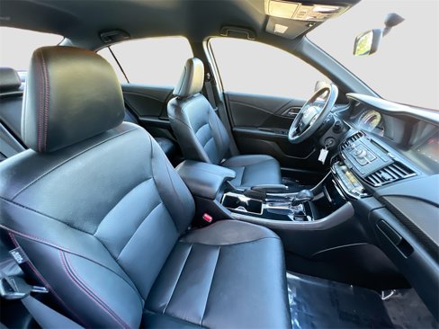 Used 2017 Honda Accord Sport Special Edition image 26