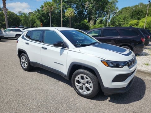 New 2025 Jeep Compass Sport w/ Mopar Graphics Package image 2