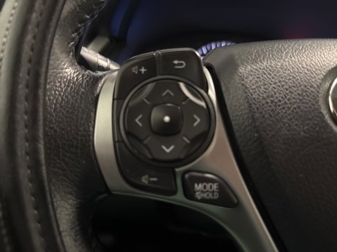 Used 2014 Toyota Camry SE image 17