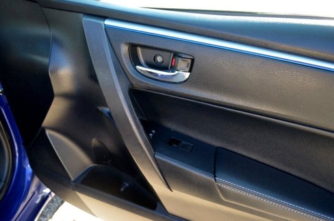 Used 2016 Toyota Corolla S Premium image 28