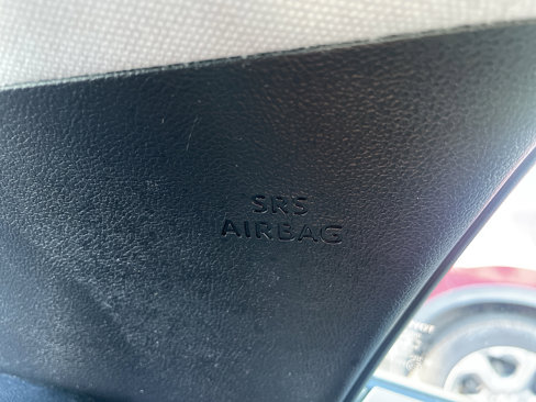 Used 2016 Toyota Prius Three image 34