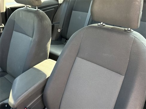 Used 2021 Volkswagen Jetta SE image 6