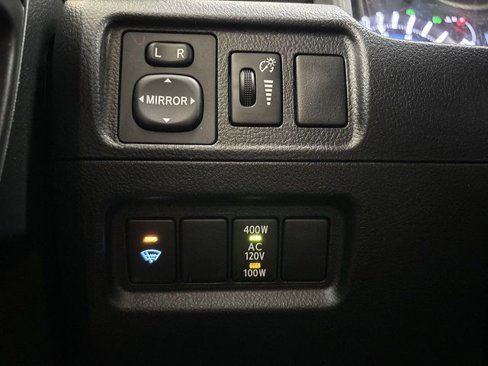 Used 2019 Toyota 4Runner SR5 Premium image 34
