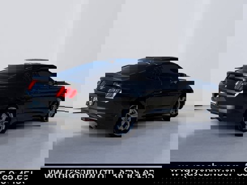 Used 2017 Ford Mustang Coupe image 5