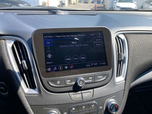 Used 2023 Chevrolet Malibu LT image 18