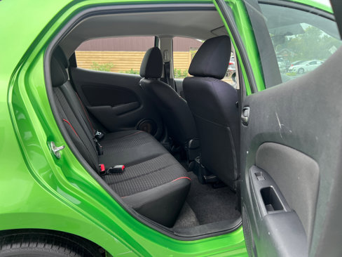Used 2013 MAZDA MAZDA2 Touring image 32
