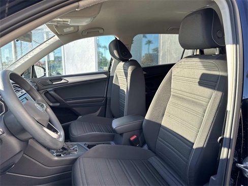 Certified 2022 Volkswagen Tiguan S image 14