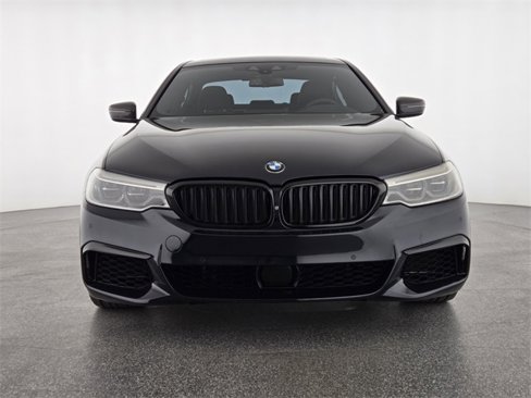 Used 2018 BMW M550i xDrive image 8