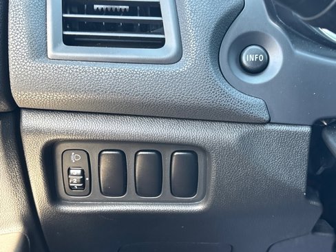 Used 2018 Mitsubishi Outlander Sport SEL image 24