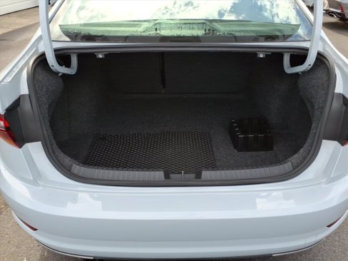 Used 2019 Volkswagen Jetta SEL Premium image 24