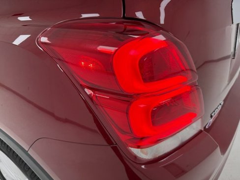 Used 2019 Chevrolet Trax Premier image 36