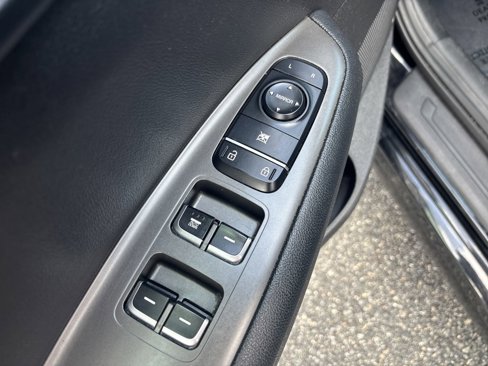 Used 2020 Kia Optima LX image 18