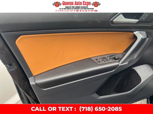 Used 2018 Volkswagen Tiguan SE image 14