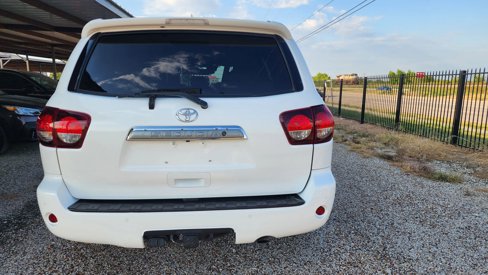 Used 2018 Toyota Sequoia Limited image 9