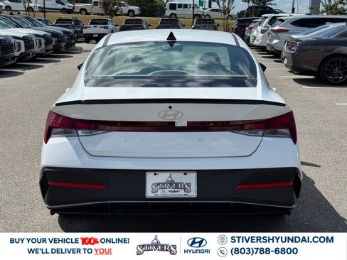 New 2025 Hyundai Elantra Sport image 13