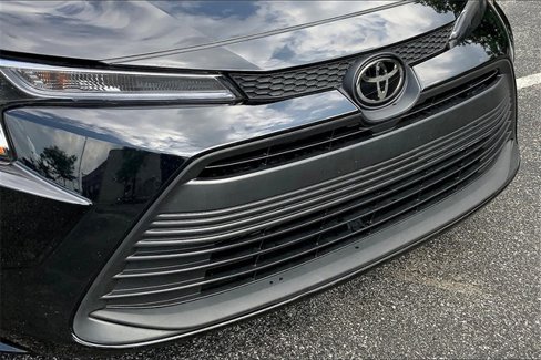 Used 2024 Toyota Corolla LE image 28