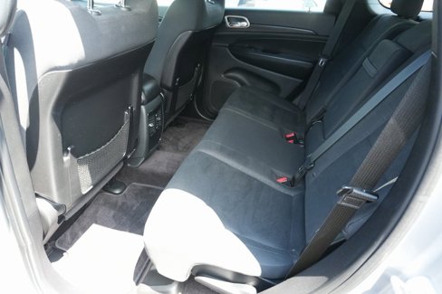 Used 2016 Jeep Grand Cherokee Laredo w/ Quick Order Package 23E image 30