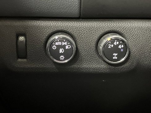 Used 2015 Chevrolet Colorado Z71 image 22