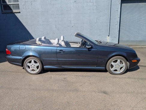 Used 2000 Mercedes-Benz CLK 430 Cabriolet image 2