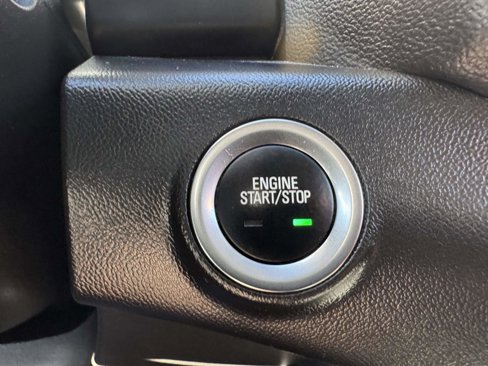 Used 2023 GMC Terrain SLT image 23