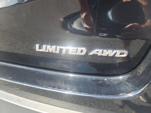 Used 2017 Toyota Highlander Limited Platinum image 8