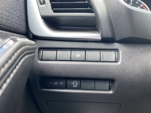 Used 2023 Nissan Rogue SV image 22