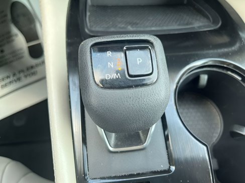 Used 2023 Nissan Rogue SL w/ SL Premium Package image 33