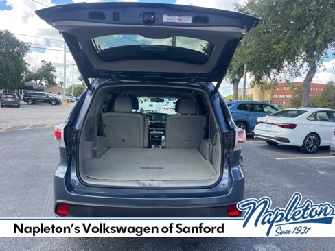 Used 2015 Toyota Highlander XLE image 5