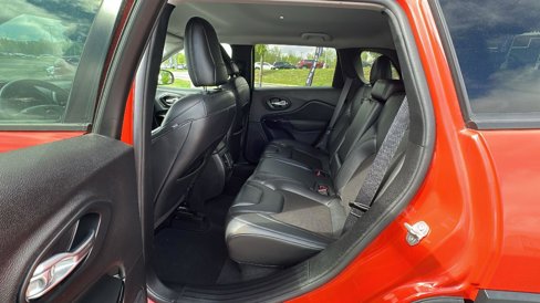 Used 2021 Jeep Cherokee Latitude Plus image 21