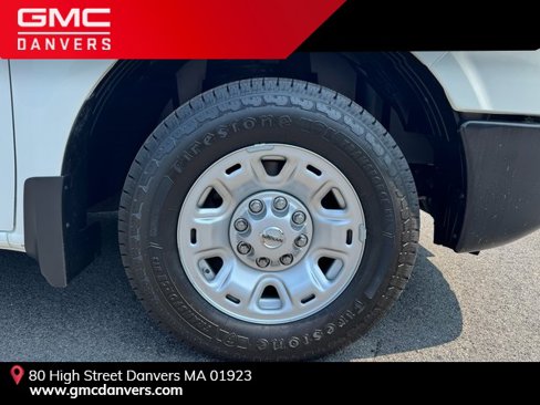 Used 2021 Nissan NV 2500 SV image 9