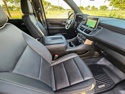 Used 2024 GMC Yukon SLT image 11