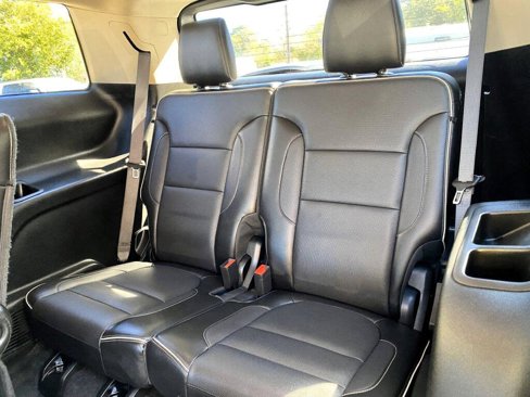 Used 2019 GMC Acadia Denali w/ Technology Package image 13