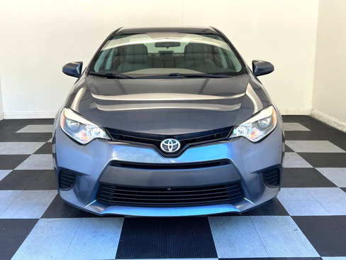 Used 2014 Toyota Corolla LE image 2