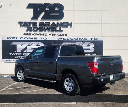 Used 2018 Nissan Titan S w/ S Utility Package image 7