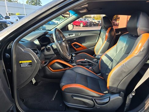 Used 2016 Hyundai Veloster Turbo image 19